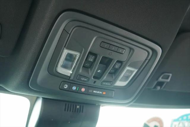 2022 Chevrolet Silverado 1500 4WD Crew Cab Short Bed ZR2
