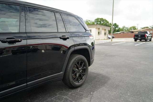 2024 Jeep Grand Cherokee Altitude 4x4