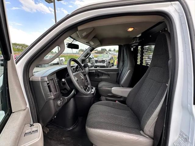 2024 GMC Savana Cargo RWD 2500 Regular Wheelbase Work Van