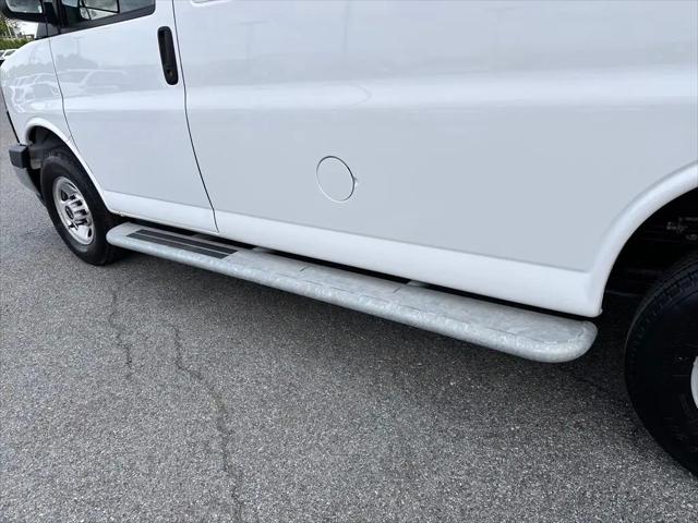 2024 GMC Savana Cargo RWD 2500 Regular Wheelbase Work Van