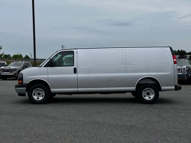 2026 GMC Savana Cargo 2500 Extended Wheelbase, Work Van, RWD