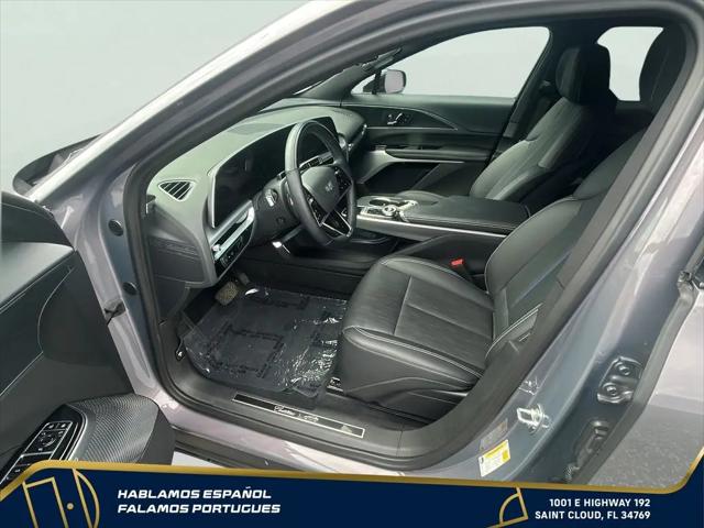 2025 Cadillac iQ Luxury 3 RWD
