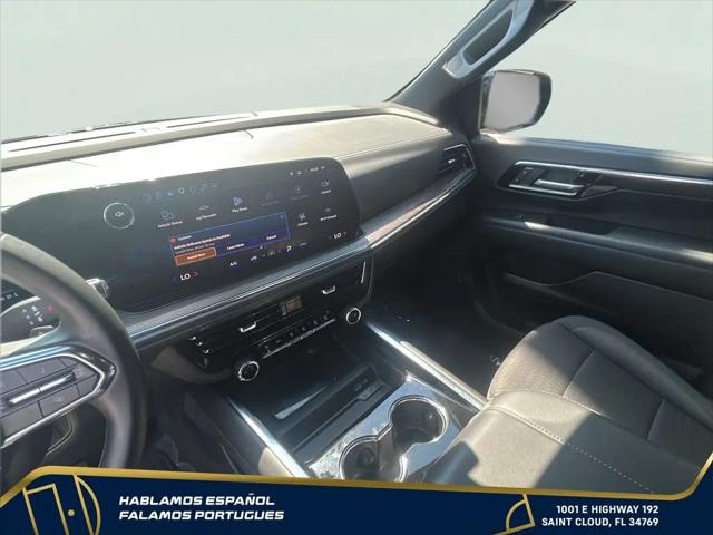 2025 Chevrolet Suburban 2WD LS