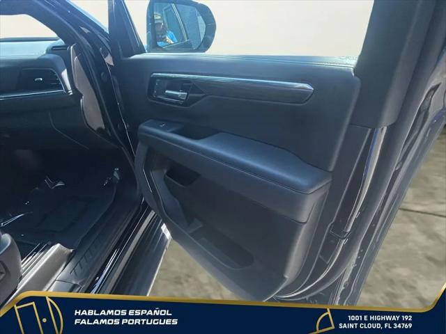 2025 Chevrolet Suburban 2WD LS
