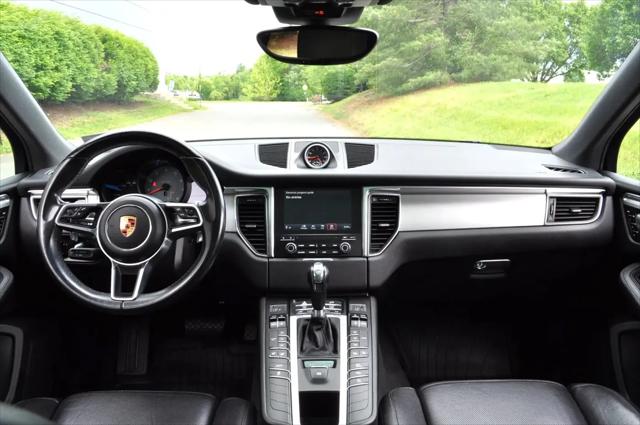 2017 Porsche Macan S