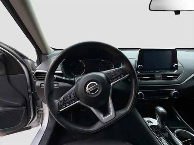 2021 Nissan Altima SV FWD