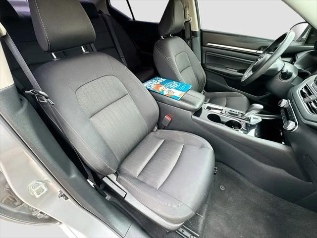 2021 Nissan Altima SV FWD