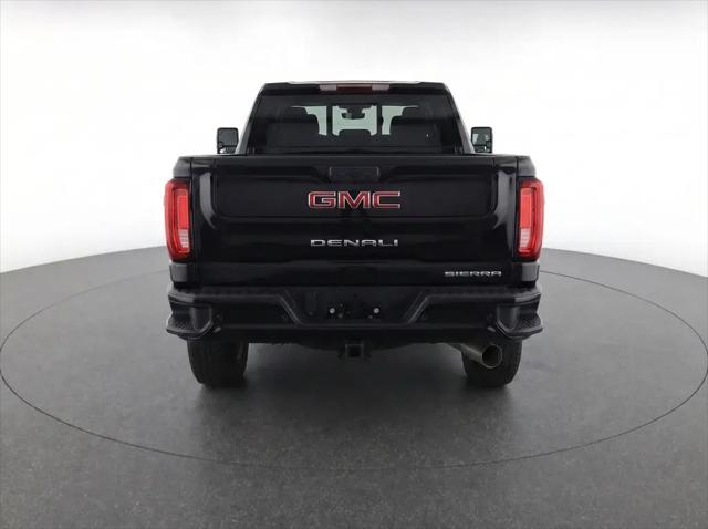 2023 GMC Sierra 2500HD 4WD Crew Cab Standard Bed Denali