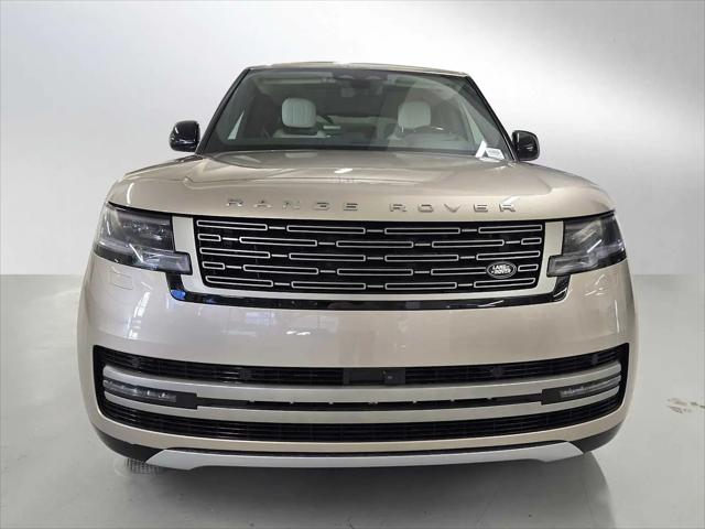 2026 Land Rover Range Rover P400 SE
