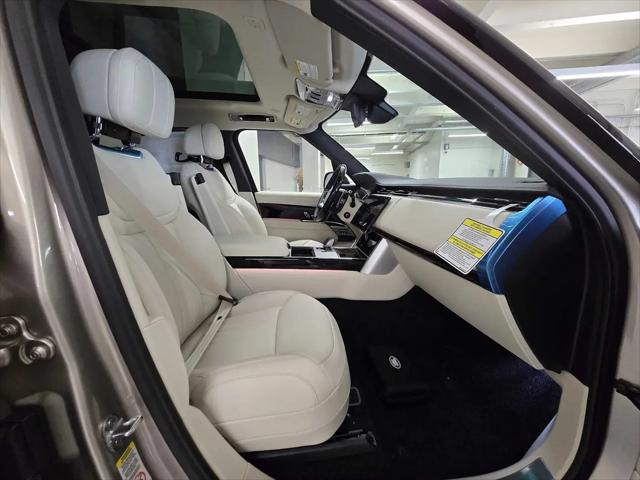 2026 Land Rover Range Rover P400 SE