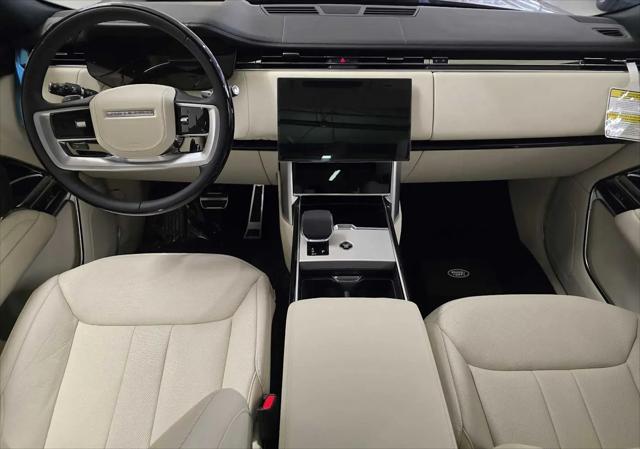 2026 Land Rover Range Rover P400 SE