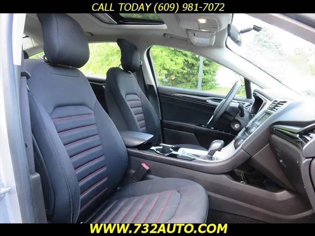 2014 Ford Fusion Hybrid SE