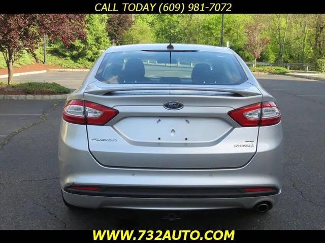 2014 Ford Fusion Hybrid SE