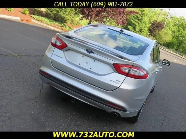 2014 Ford Fusion Hybrid SE