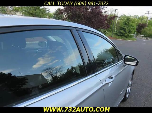 2014 Ford Fusion Hybrid SE