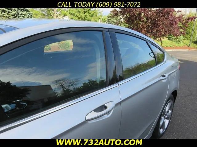 2014 Ford Fusion Hybrid SE