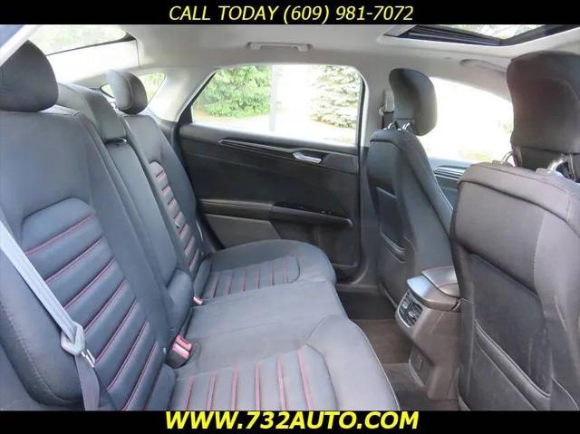 2014 Ford Fusion Hybrid SE