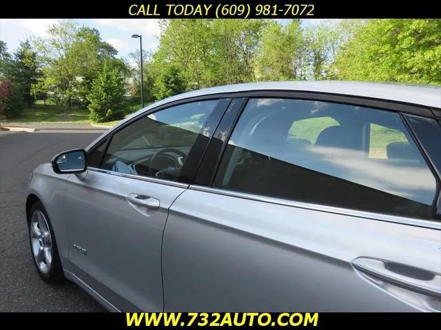2014 Ford Fusion Hybrid SE