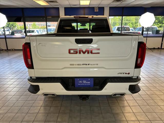 2023 GMC Sierra 1500 4WD Crew Cab Short Box AT4
