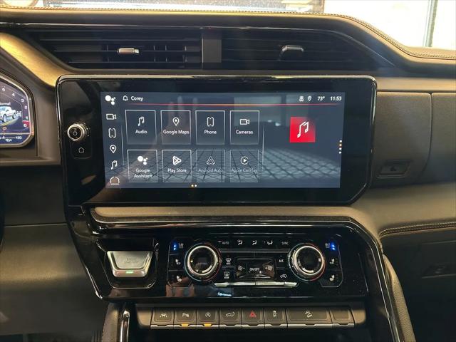 2023 GMC Sierra 1500 4WD Crew Cab Short Box AT4