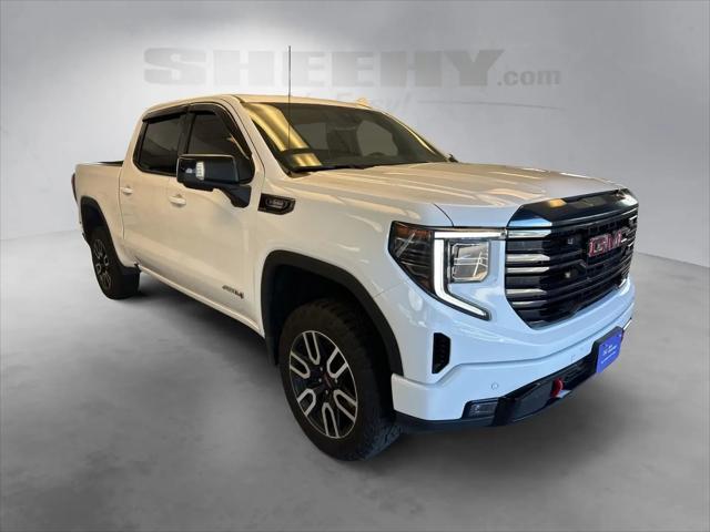 2023 GMC Sierra 1500 4WD Crew Cab Short Box AT4