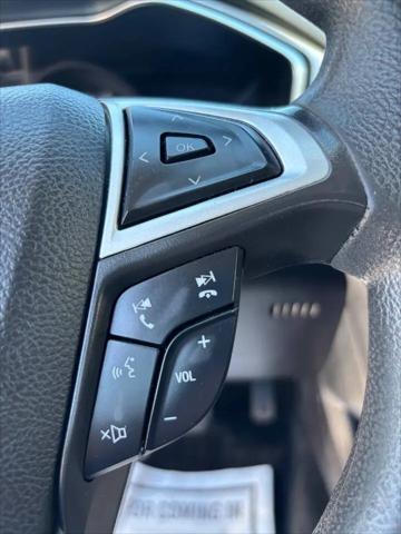 2016 Ford Fusion Hybrid SE