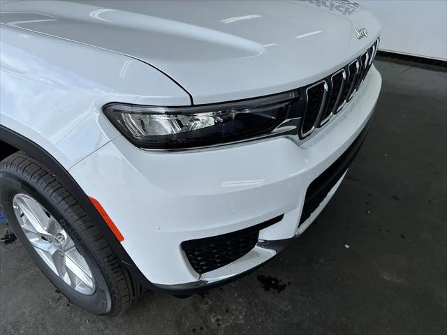 2026 Jeep Grand Cherokee L Altitude 4x4