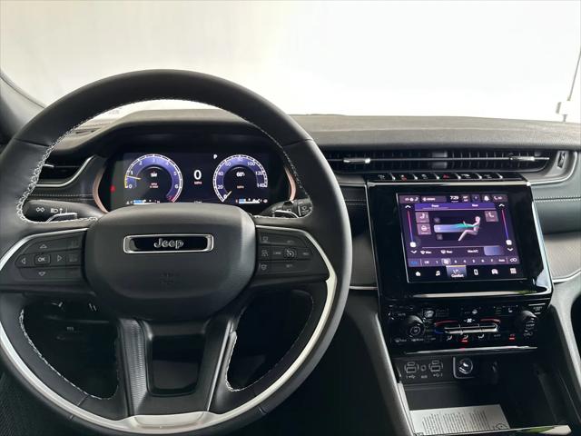 2026 Jeep Grand Cherokee L Altitude 4x4