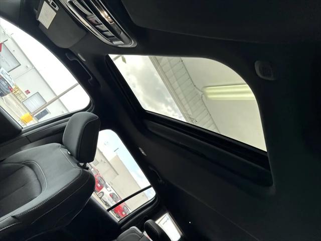2026 Jeep Grand Cherokee L Altitude 4x4