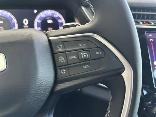 2026 Jeep Grand Cherokee Laredo 4x4