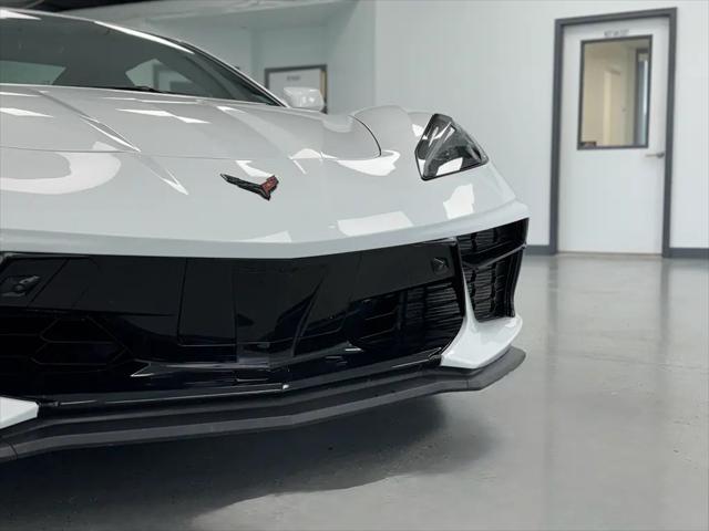 2023 Chevrolet Corvette Stingray RWD Convertible 2LT