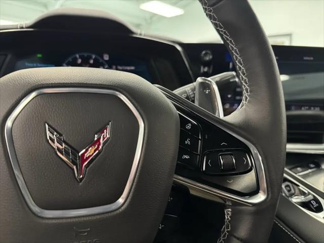 2023 Chevrolet Corvette Stingray RWD Convertible 2LT
