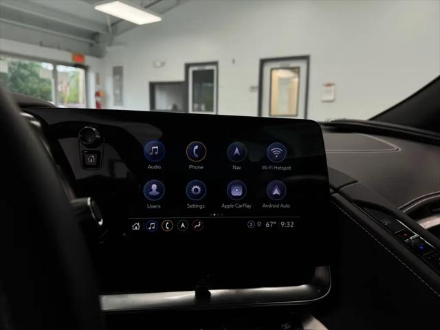 2023 Chevrolet Corvette Stingray RWD Convertible 2LT