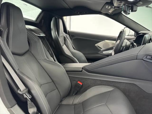 2023 Chevrolet Corvette Stingray RWD Convertible 2LT
