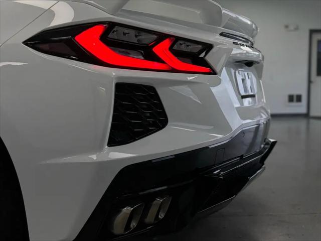 2023 Chevrolet Corvette Stingray RWD Convertible 2LT