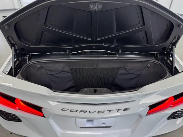 2023 Chevrolet Corvette Stingray RWD Convertible 2LT