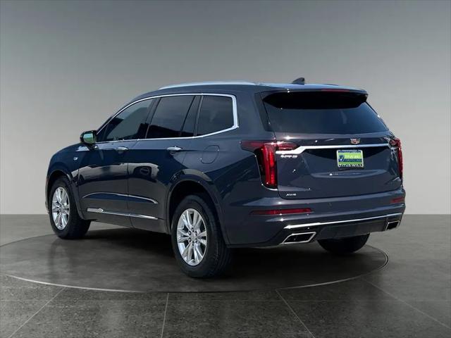 2025 Cadillac XT6 Luxury