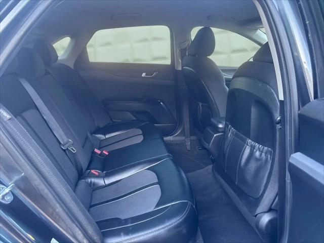 2022 Kia K5 LXS