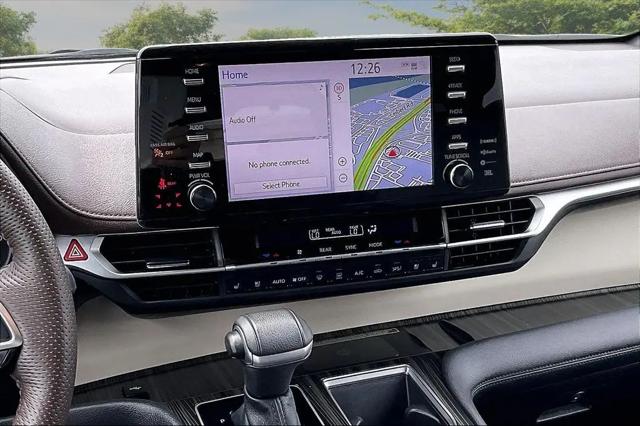 2023 Toyota Sienna Platinum