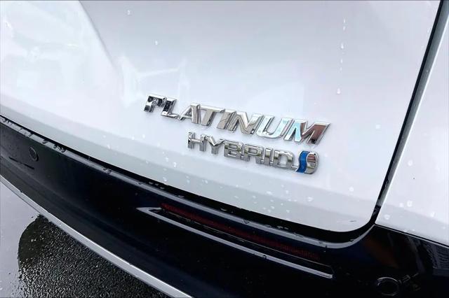 2023 Toyota Sienna Platinum