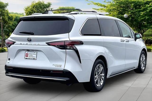 2023 Toyota Sienna Platinum