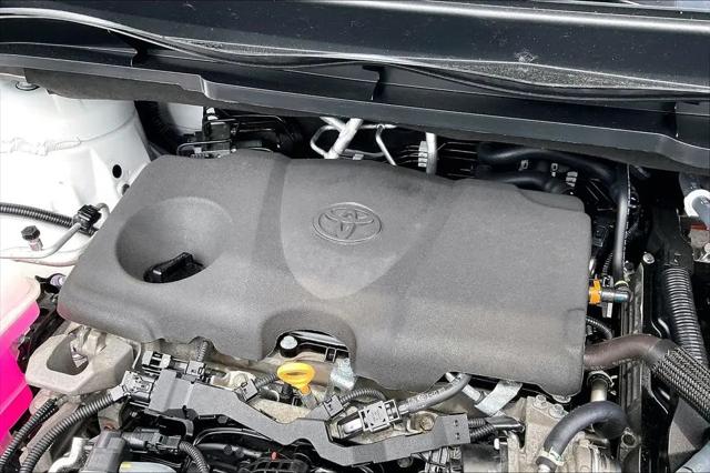 2023 Toyota Sienna Platinum