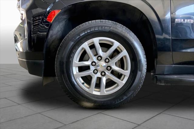2021 Chevrolet Suburban 2WD LS