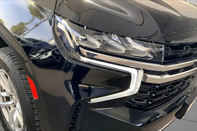 2021 Chevrolet Suburban 2WD LS