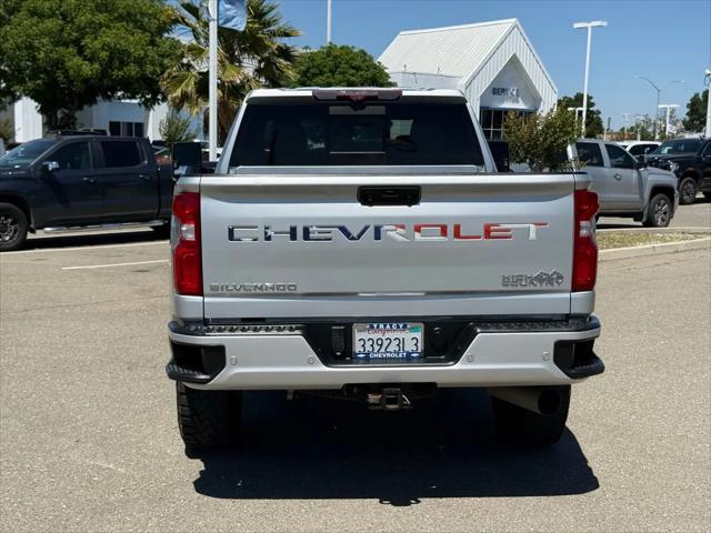 2022 Chevrolet Silverado 2500HD 4WD Crew Cab Standard Bed High Country