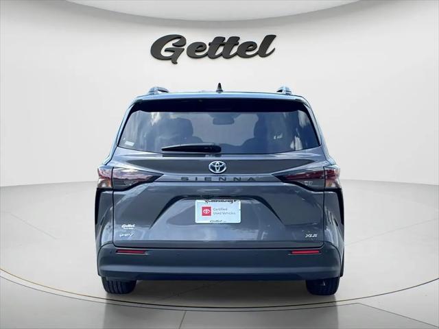 2025 Toyota Sienna XLE
