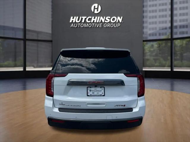 2024 GMC Yukon 4WD AT4