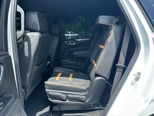 2024 GMC Yukon 4WD AT4
