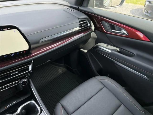 2025 Chevrolet Traverse AWD Z71