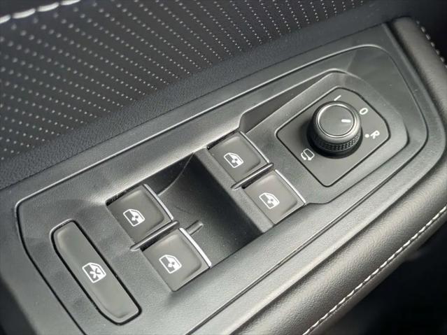 2026 Volkswagen Atlas Cross Sport SEL Premium R-Line